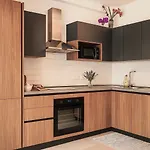 Stylish 2-bedroom Apartment- Near Valletta! Great For Families Or Groups Apartment