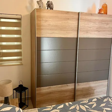 Appartement Stylish 2-bedroom Apartment- Near Valletta! Great For Families Or Groups *