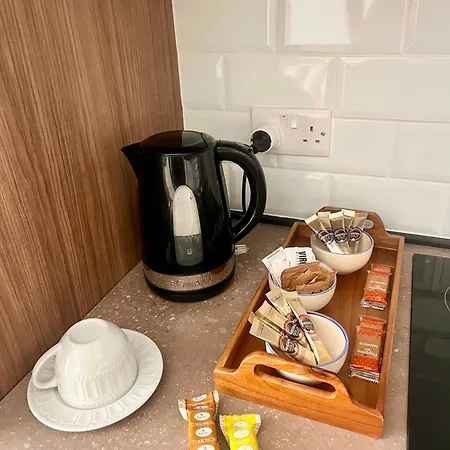 Stylish 2-bedroom Apartment- Near Valletta! Great For Families Or Groups Appartement Tal Guardamangia