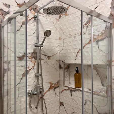 Appartement Stylish 2-bedroom Apartment- Near Valletta! Great For Families Or Groups *