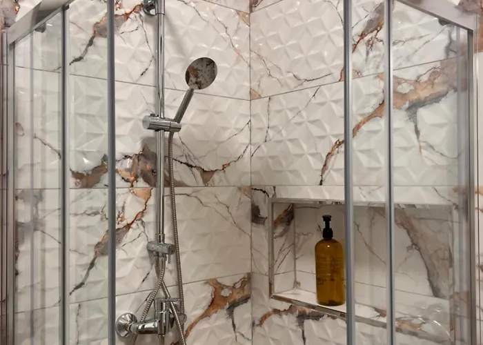 Apartment Stylish 2-bedroom Apartment- Near Valletta! Great For Families Or Groups *